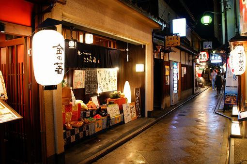 狗年姓容男孩名字大全 属狗容姓男宝宝起名2018(图)