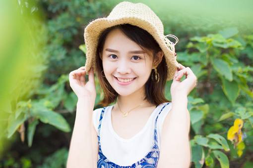 鼠年最新邱姓女孩名字库 好听的邱姓女孩名字精选
