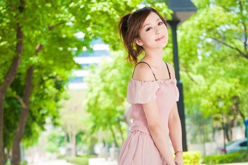 2020鼠年容姓女孩名字库 好听的容姓女孩名字大全