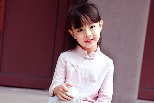 李姓有寓意的女孩名字四个字