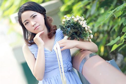 姓鲍的女孩双胎名字