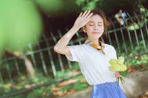 姓邵女孩优雅大气100分