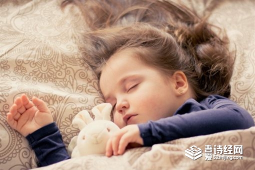 女孩免费取名 女孩免费名字最新版