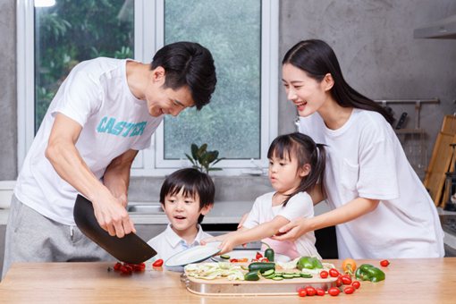 鼠年颜姓男生名字 颜姓男孩好听双字名