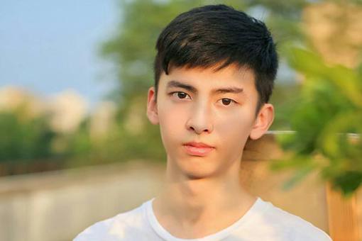 常姓男孩大气有涵养的名字