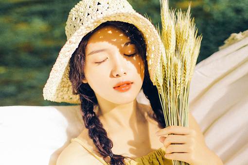 鼠年最新有寓意的元姓女孩名字大全