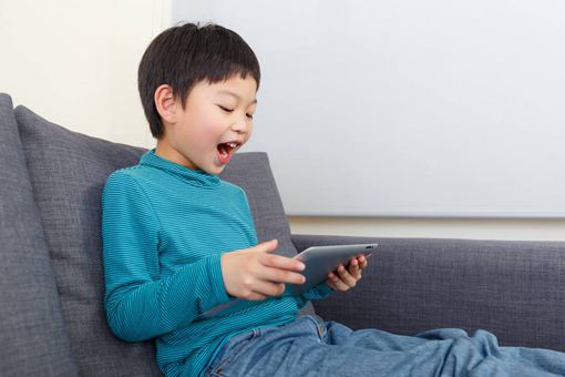 姓薛男孩子起什么名字?姓薛男孩好听的名字