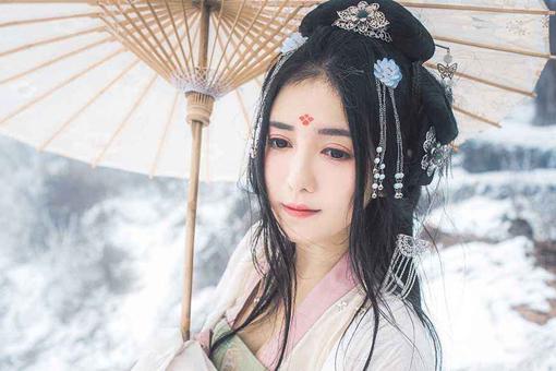 鼠年最新谷姓女孩名字库 最好听的谷姓女孩名字大全
