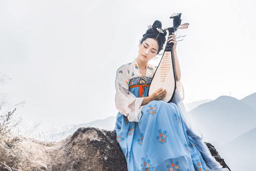 姓薛的女孩取什么名字好?姓薛的女孩名字古风霸气