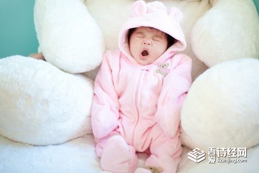 乐姓男孩取名属鼠