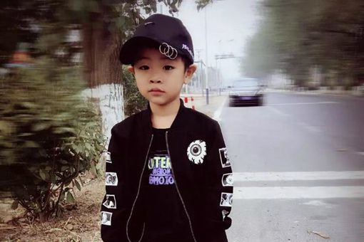 姓俞的男孩名字三个字