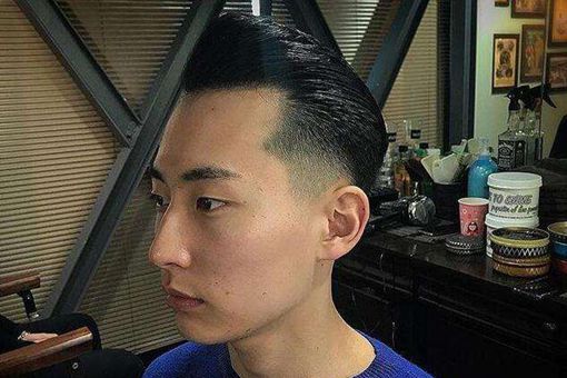 薛姓男孩取名高雅点的