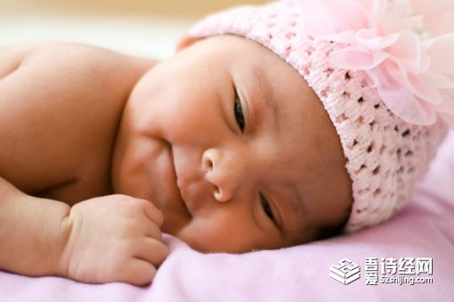 女孩简洁单一的名字