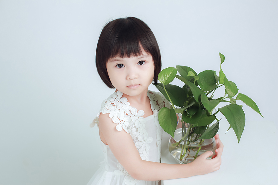 019年农历九月二十四日出生的女宝宝如何起名？"