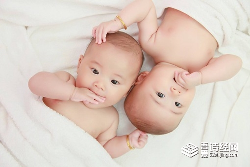 双胞胎男孩取名字大全 男孩双胞胎起名