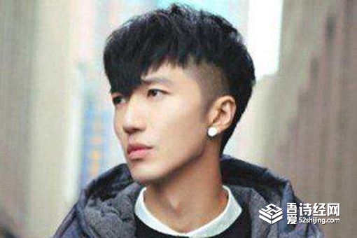 姓康男孩什么名字好听又霸气?康姓男孩霸气点名字
