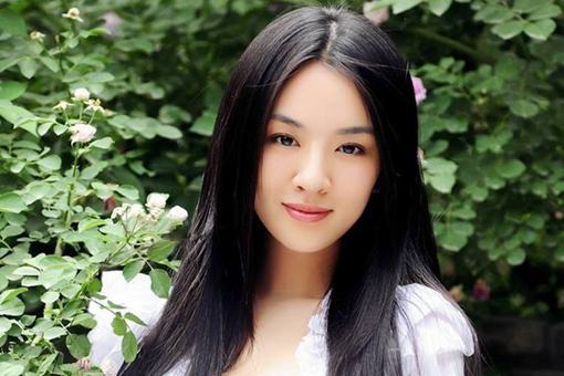姓贺的女孩女孩名字洋气点