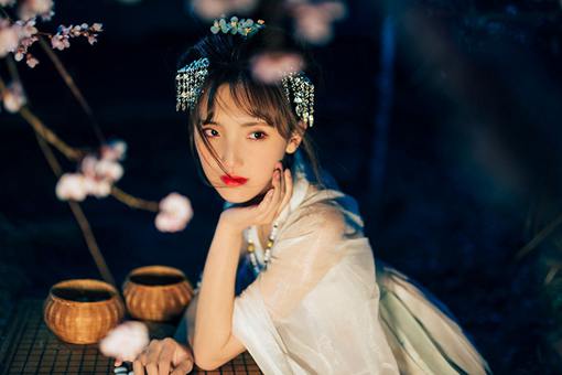 姓薛的女孩取什么名字好?姓薛的女孩名字古风霸气