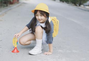 2019猪年正月十五元宵五行缺木女孩起名