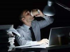梦见车轮胎爆了是什么意思