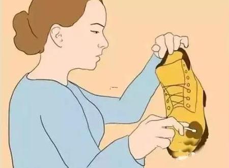 梦见酒吧女跳舞是什么意思