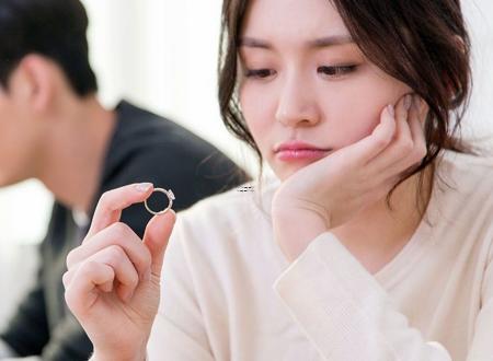 2024属龙的运势和财运 2024属龙的运势和财运1976年女