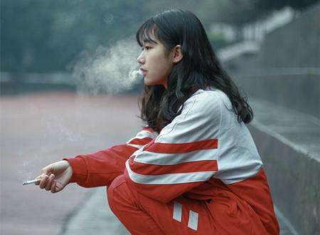 梦见沾了一手屎