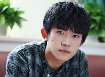 面部痣相贱