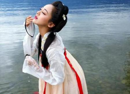 白羊座过生日送什么礼物,白羊座过生日送什么礼物给女生