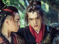 白天看见黄鼠狼从眼前跑过什么预兆,白天看到了黄鼠狼