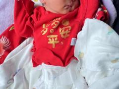 202511月满月酒吉日 11月宝宝满月酒最佳吉日挑选