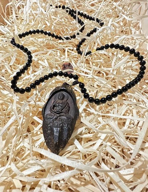 属羊的女人命不好是真的吗佛教,都说属羊的女人命不好是真的吗