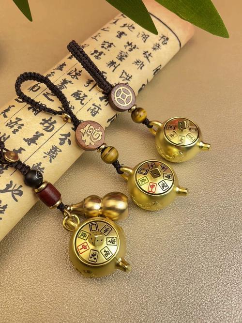 本命年戴什么转运属虎,本命年戴转运属虎有什么好处